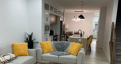 Stylish 4 Bedroom 2.5 Bathroom