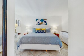 1 bedroom, iron/ironing board, internet, bed sheets