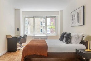 2 quartos, ferros/tábuas de passar roupa, Wi-Fi, roupa de cama