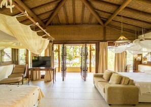 5 soverom, strykejern/-brett, wi-fi (inkludert) og sengetøy