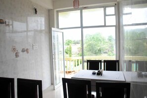 Dining - Hotel Hillview  (Pushkar)