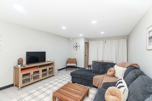 Televisio, työhuone