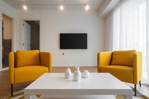 Interior - LIV Athinum 1 - Luxury Apartment 4B (Athens)