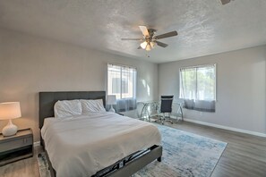 7 bedrooms, iron/ironing board, WiFi, bed sheets