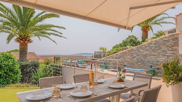 Servei de restauració a l'aire lliure