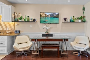 Interior - 302B Amazing Location! Gorgeous Marina Views! Steps from Top Rated Harbor Beach (Oceanside)
