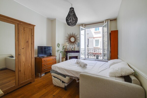 1 bedroom, Internet, bed sheets