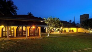 Ảnh chưa phân loại, 5 trong số 30 ảnh, nút