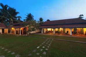 Exterior - Isle Of Thalpe (Unawatuna)