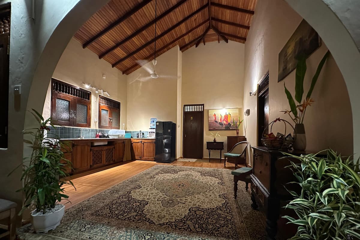 Deluxe Bungalow, Patio, Sea View | Private kitchen