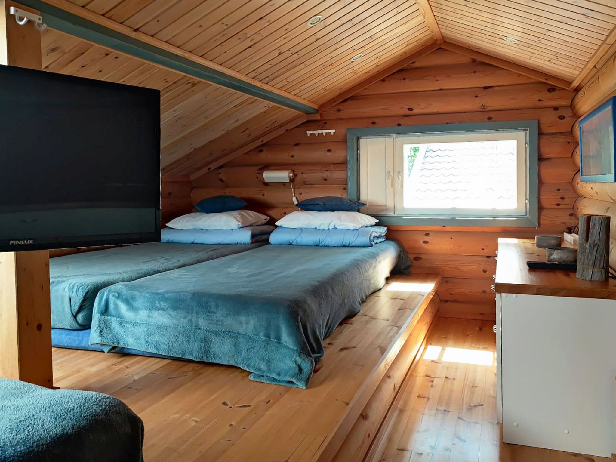 2 bedrooms, Internet