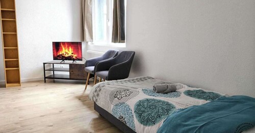 3-Bed Cosy Apartment - Sleeps 8