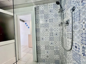 Dusche, Haartrockner