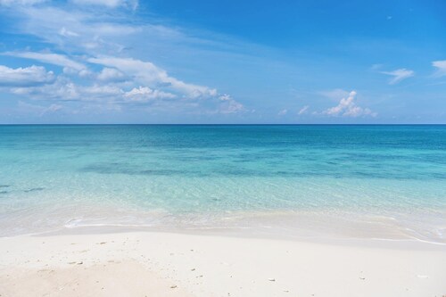 Hideaway at Seagull #25 | 1BR Garden-View Condo