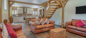 Y Llaethdy - UK49916