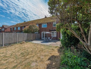 Exterior - 3 bedroom accommodation in Deal (Deal)