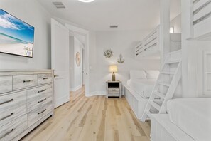 5 bedrooms, travel crib, free WiFi, bed sheets