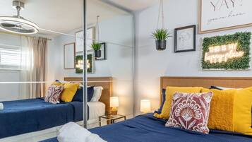 1 Schlafzimmer, Bügeleisen/Bügelbrett, Reisekinderbett, WLAN