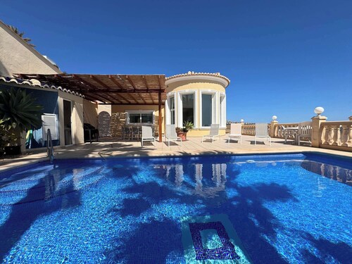 Wonderful villa with breathtaking seaview