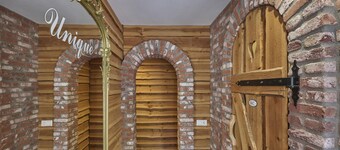 Nice spacious house with a sauna and steam room