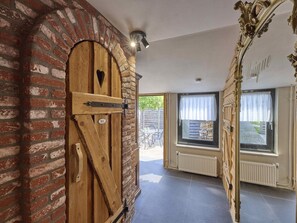 Interior - Nice spacious house with a sauna and steam room (Hulsel)
