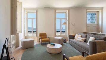 TV, books, stereo, offices