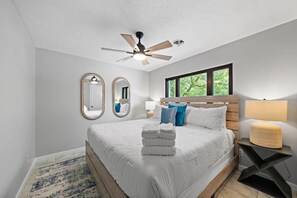 8 bedrooms, desk, iron/ironing board, travel crib - Waterfront Oasis with Pool, Fire Pit & Dock (Kemah Area)
