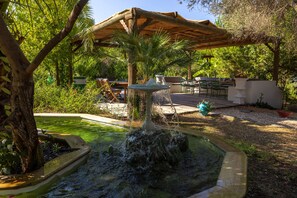 Garden view - guesthouse by west (Datca)