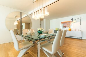 Dining - Monumental Sea&Sky by Atlantic Holiday (Funchal)