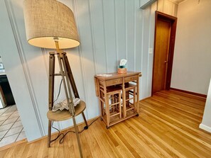 Interior - 2BR Cottage, walk to Wake Forest (Winston-Salem)