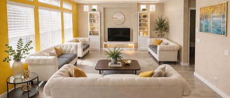 Smart TV, DVD player