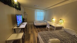 6 habitaciones, escritorio, tabla de planchar con plancha y wifi gratis 