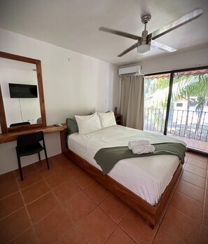 2 bedrooms, desk, free WiFi