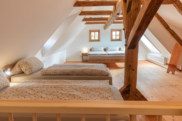 2 chambres, accĂšs au Wi-Fi (inclus), literie fournie