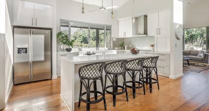 The Siding - Yallingup Rural Retreat