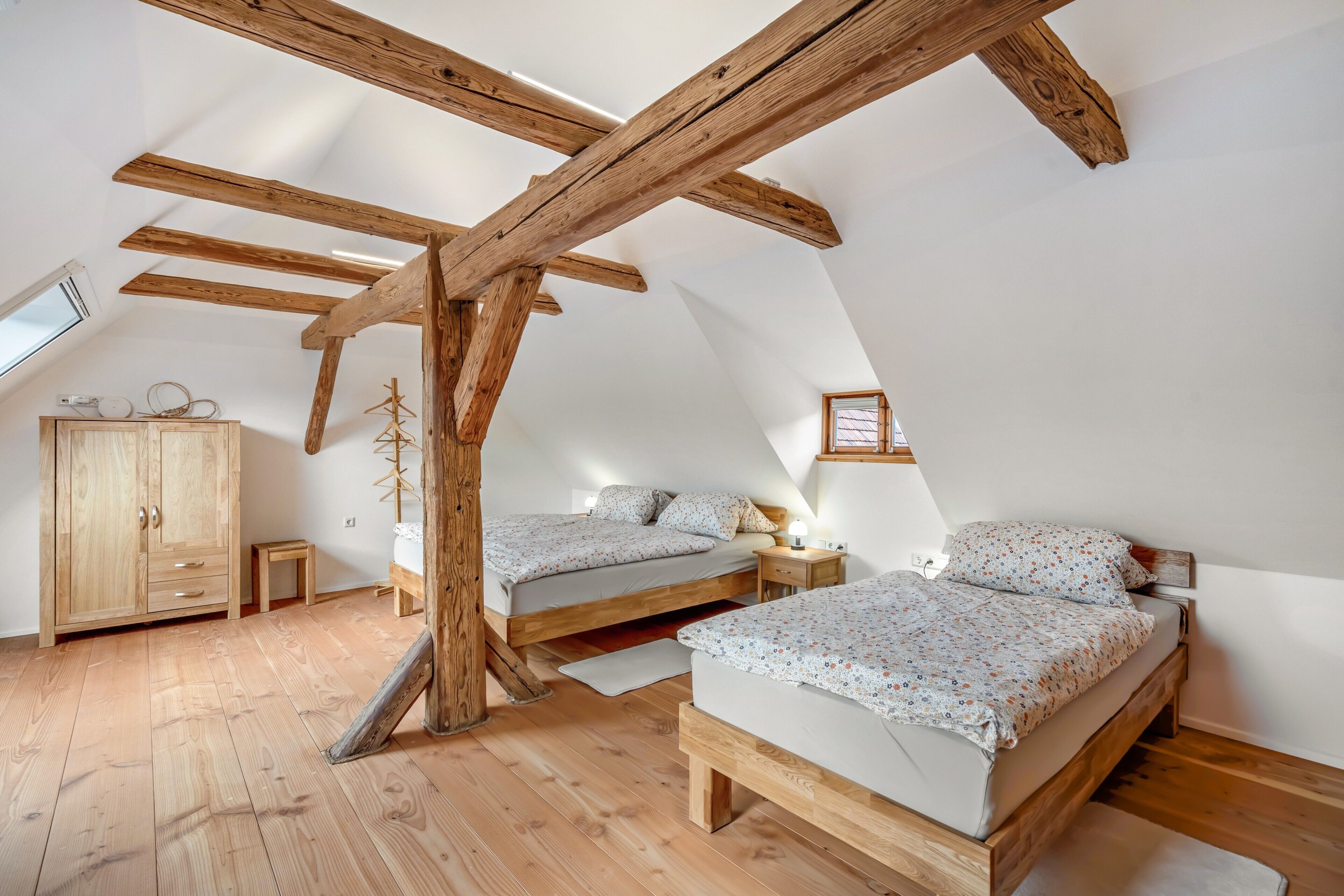 2 habitaciones, wifi gratis y ropa de cama 
