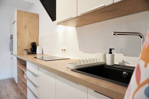 Ofen, Herdplatte, Geschirrspüler