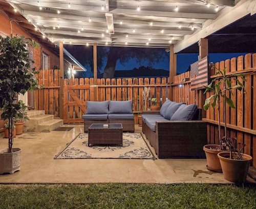 3BR Family Home • W/D, Parking, BBQ, Backyard & Premium Comfort