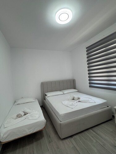 Charming 3-bedroom Villa in lovely Shkodër with AC