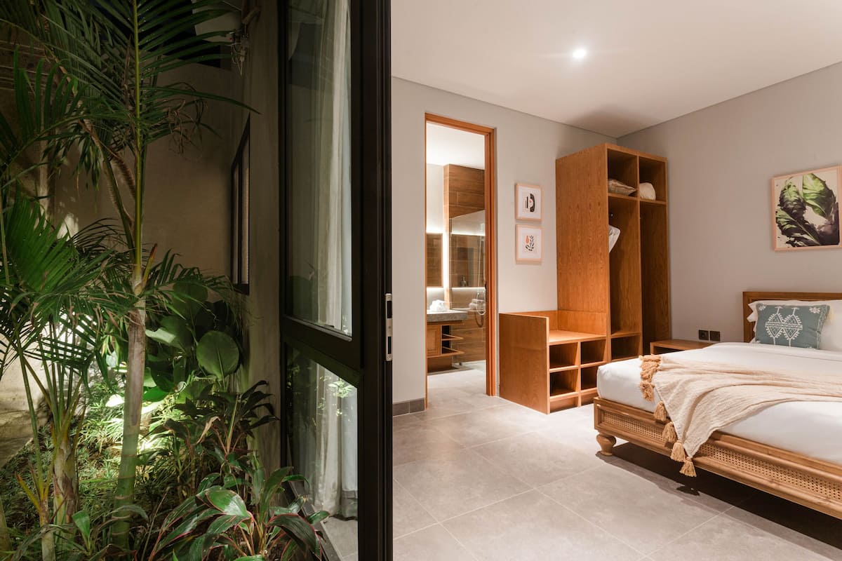 Villa, 3 Bedrooms | Meja, Wi-fi percuma, cadar katil 
