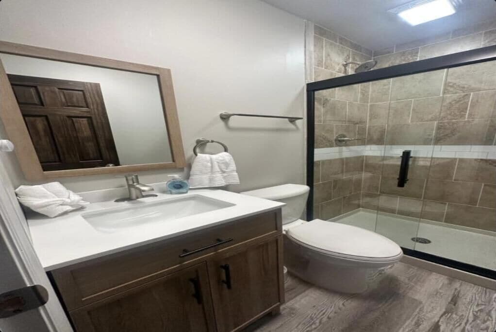 基本開放式客房 | 浴室 | 拖鞋