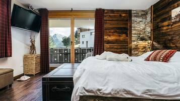 4 bedrooms, WiFi, bed sheets