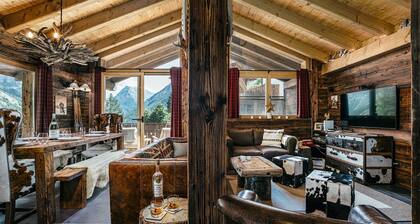 4-Bedroom Alpine Chic Escape at Chalet Mouton in Saas-Fee!