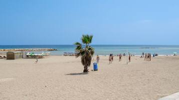 Vlak bij het strand
