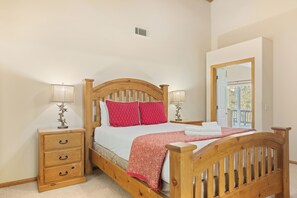 4 bedrooms, free WiFi, bed sheets