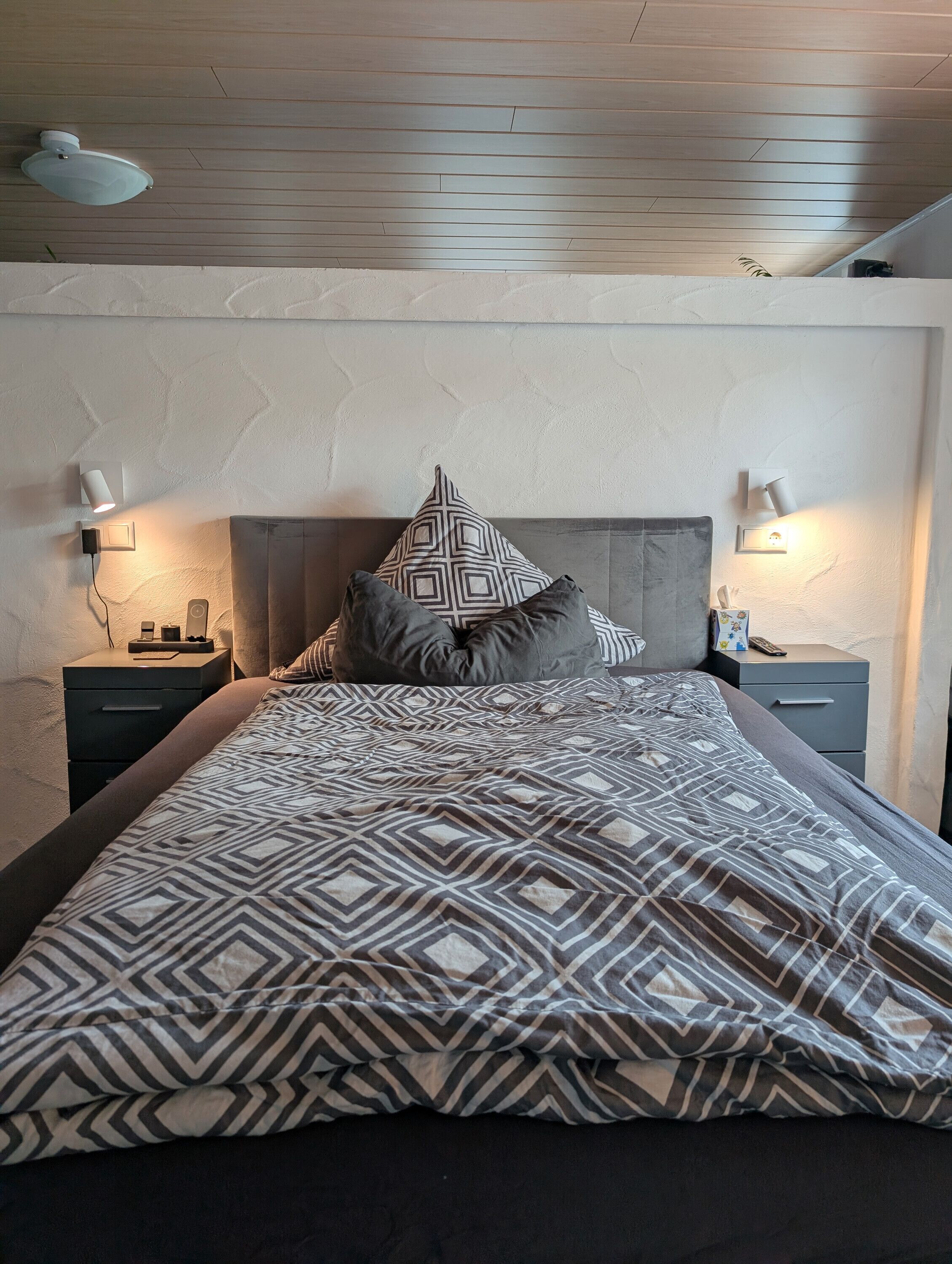 1 室のベッドルーム、WiFi (無料)、ベッドシーツ