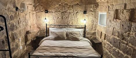 8 Schlafzimmer, Bügeleisen/Bügelbrett, Internetzugang, Bettwäsche