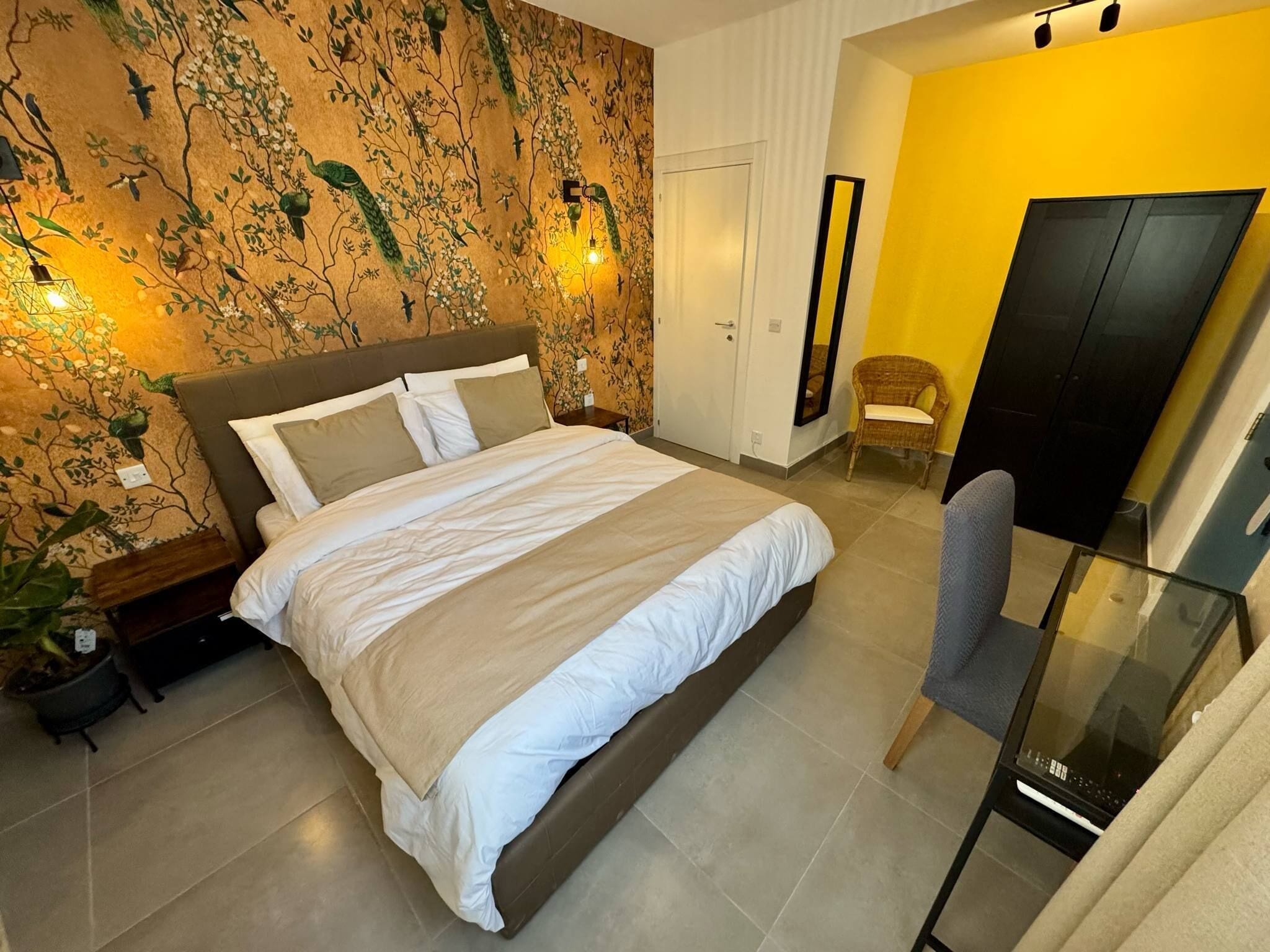 1 bedroom, iron/ironing board, Internet, bed sheets