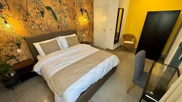 1 bedroom, iron/ironing board, Internet, bed sheets