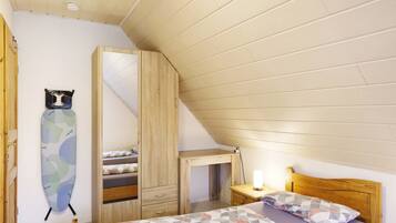 2 Schlafzimmer, Bügeleisen/Bügelbrett, kostenloses WLAN, Bettwäsche